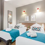 Апарт-отель Appart'city Classic Centre - Pays De Geneve