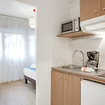 Appart'city Classic Centre - Pays De Geneve Апарт-отель Аннемас