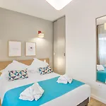 Апарт-отель Appart'city Classic Centre - Pays De Geneve 3*
