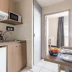 Appart'city Classic Centre - Pays De Geneve Апарт-отель