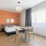 Appart'city Classic Centre - Pays De Geneve Апарт-отель Аннемас