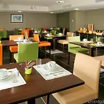 Appart'city Classic Centre - Pays De Geneve 3*