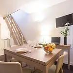 Апарт-отель Appart'city Classic Centre - Pays De Geneve Аннемас