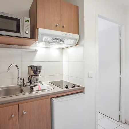 Appart'city Classic Centre - Pays De Geneve 3* آنماس