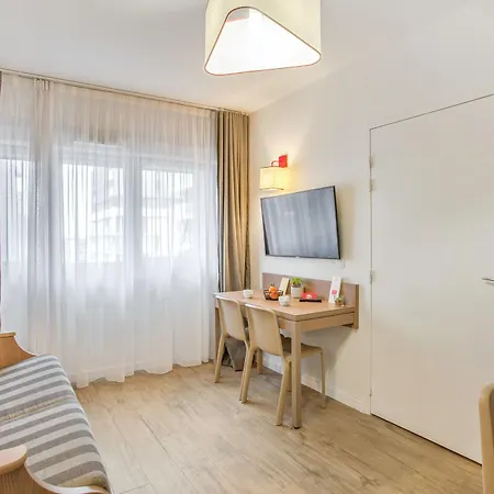 Appart'city Classic Centre - Pays De Geneve شقة فندقية