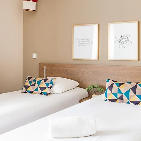Appart'city Classic Centre - Pays De Geneve 3* Аннемас