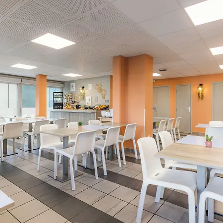 Appart'city Classic Centre - Pays De Geneve 3* Annemasse